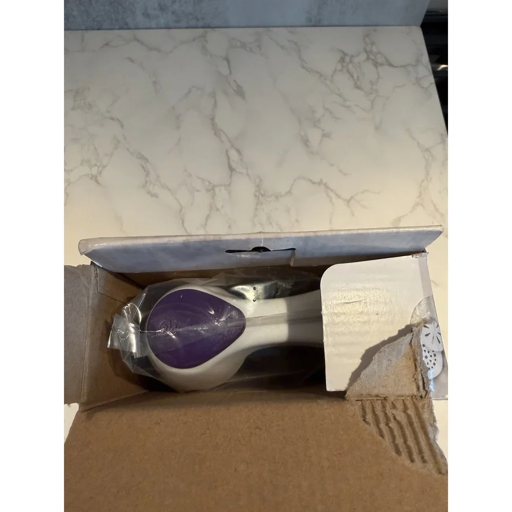 Wilton Simple Success Cookie Press White 12 Discs Spritz Cookies Baking Tool